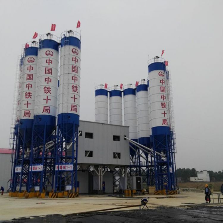 XCMG big mobile concrete batching plant HZS180VG China 180m3 concrete plant price